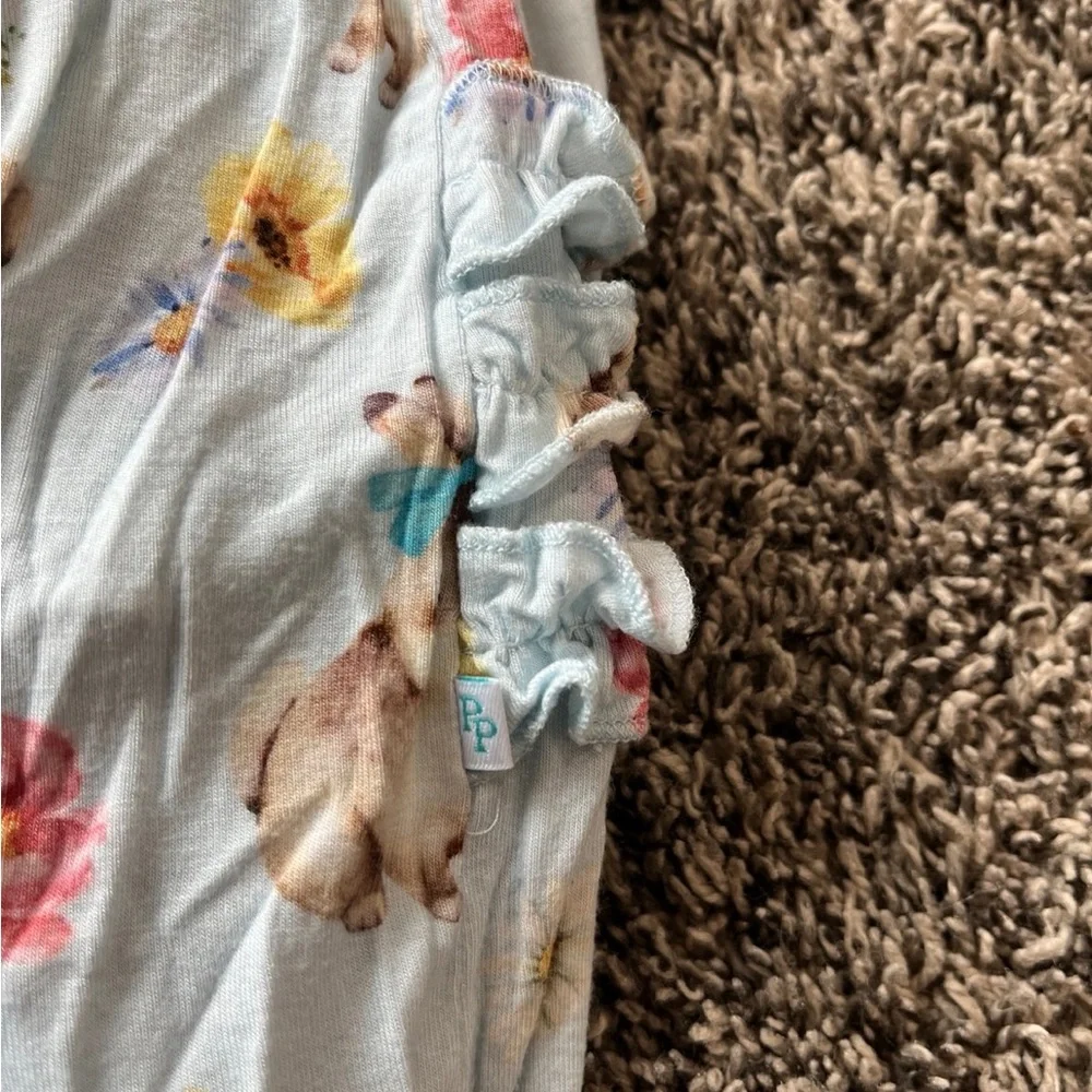 POSH PEANUT Tinsley Jane Bunny Print Ruffled Fitted Footie Pajamas Girls 0-3 MO